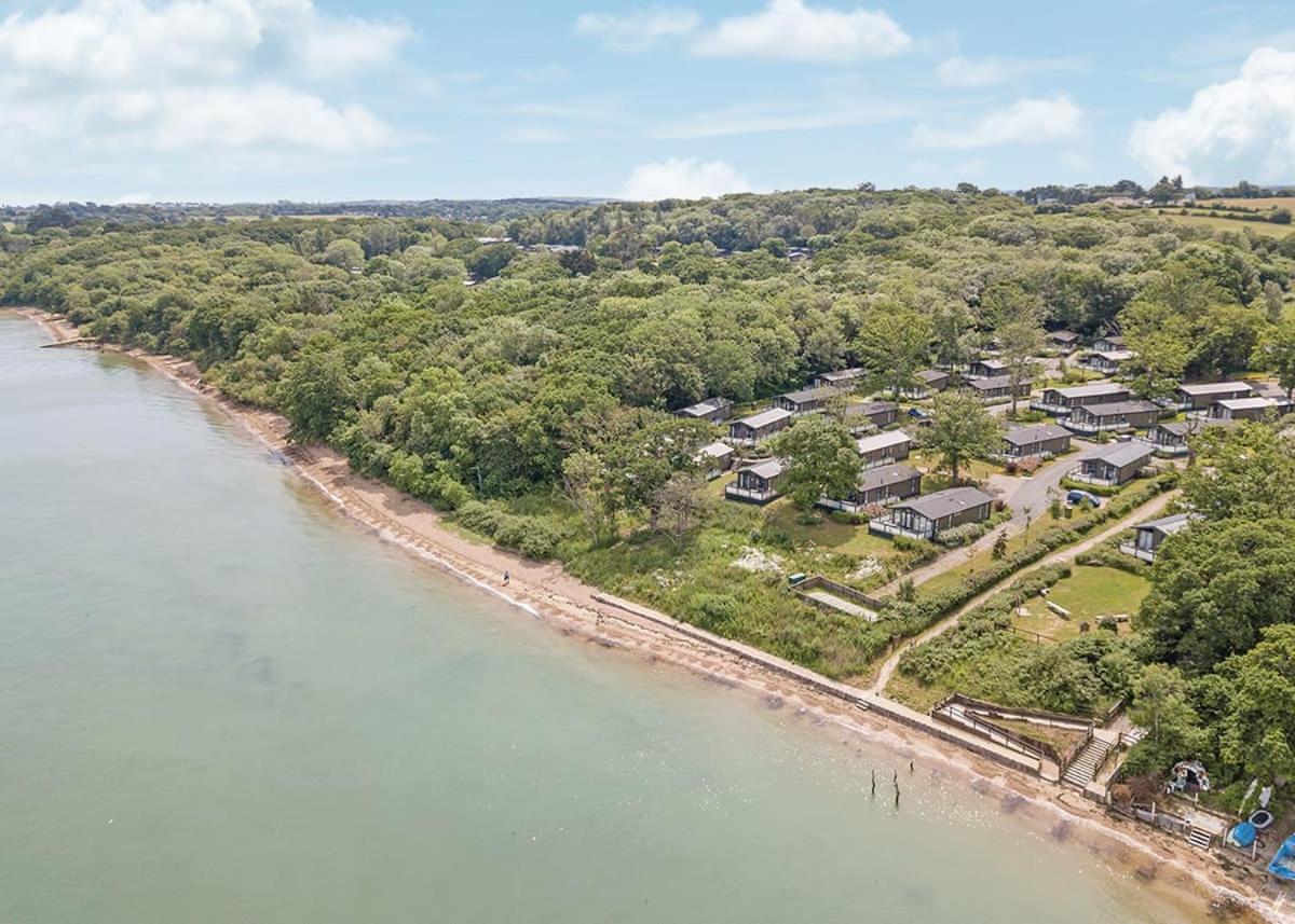Woodside Coastal Retreat Hotel Fishbourne  Exterior photo
